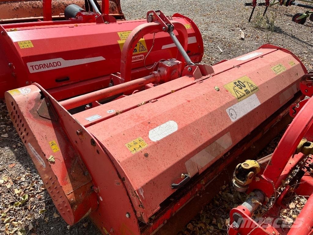 Maschio Tornado 280 Pļaujmašīnas/pašgājēji