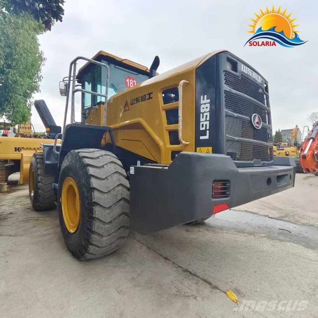 SDLG LG 958 F Iekrāvēji uz riteņiem
