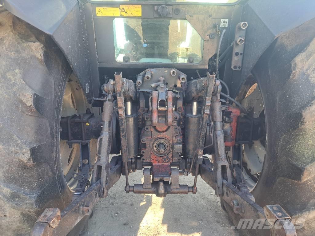 Valmet 8750-4 Traktori