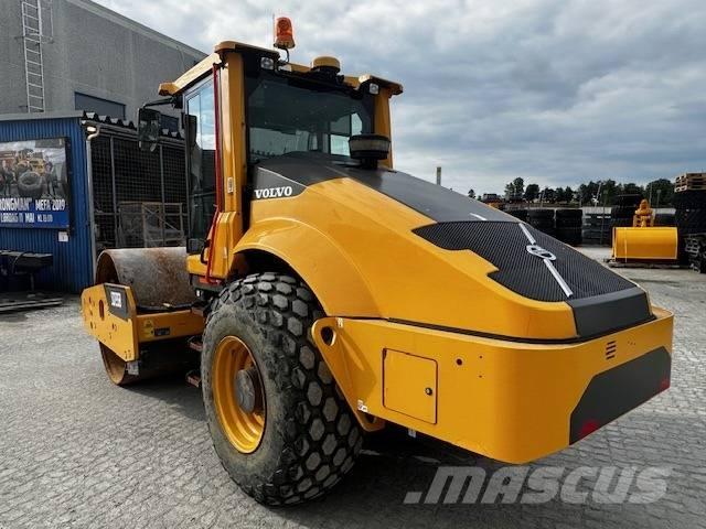 Volvo SD 135 B Vienvalča grunts veltņi