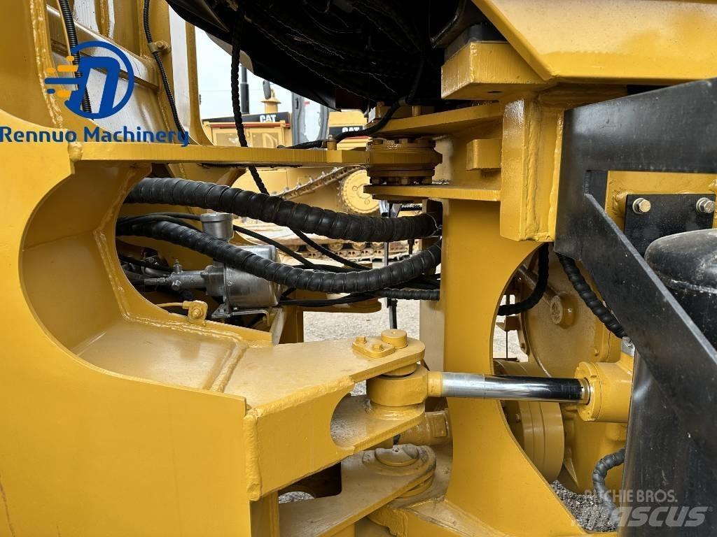 CAT 966 H St VZO Iekrāvēji uz riteņiem