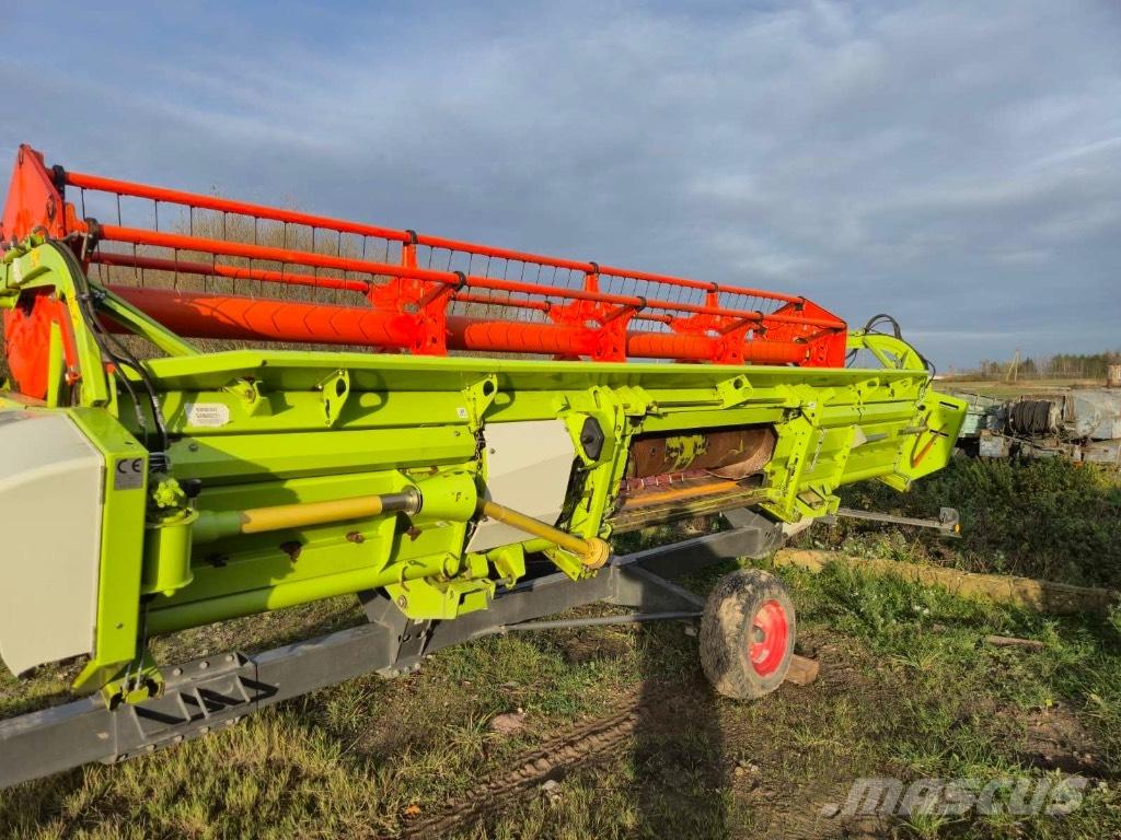 CLAAS Lexion 650 Ražas novākšanas kombaini