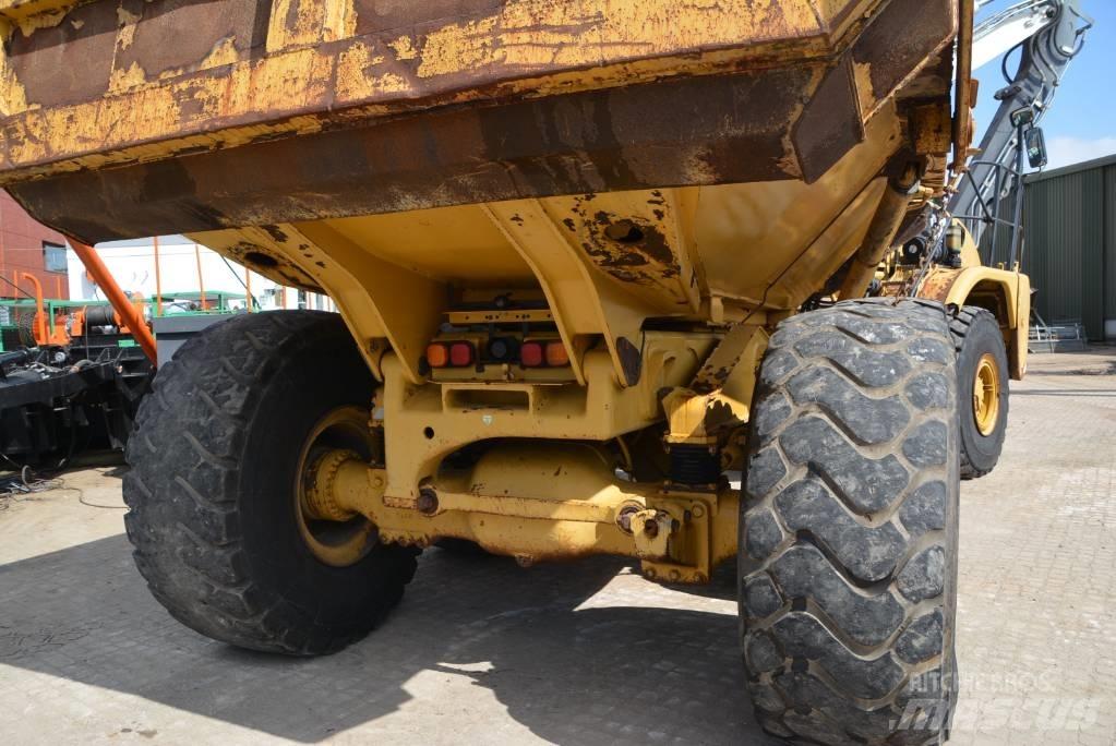 CAT 735 Artikulētie pašizgāzēji