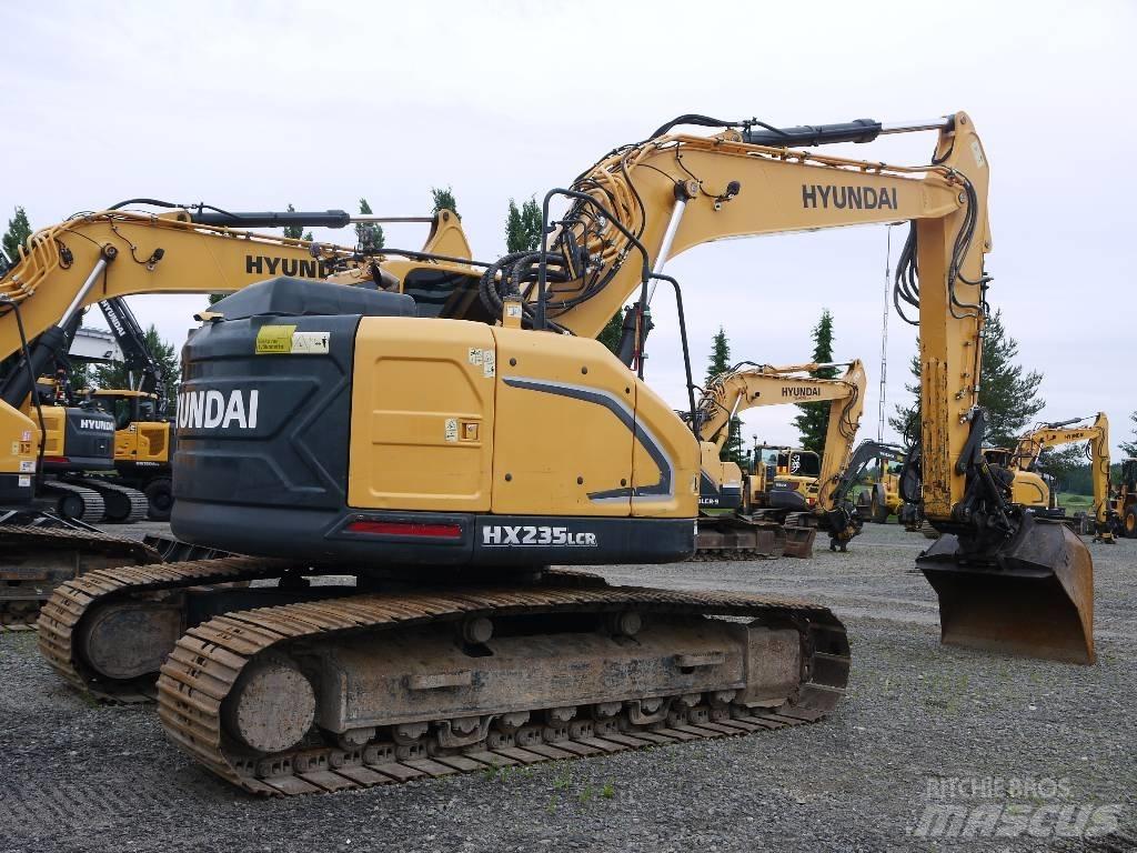 Hyundai HX 235 LCR Kāpurķēžu ekskavatori