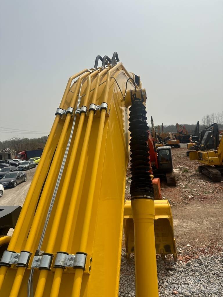 Komatsu PC 450 Kāpurķēžu ekskavatori