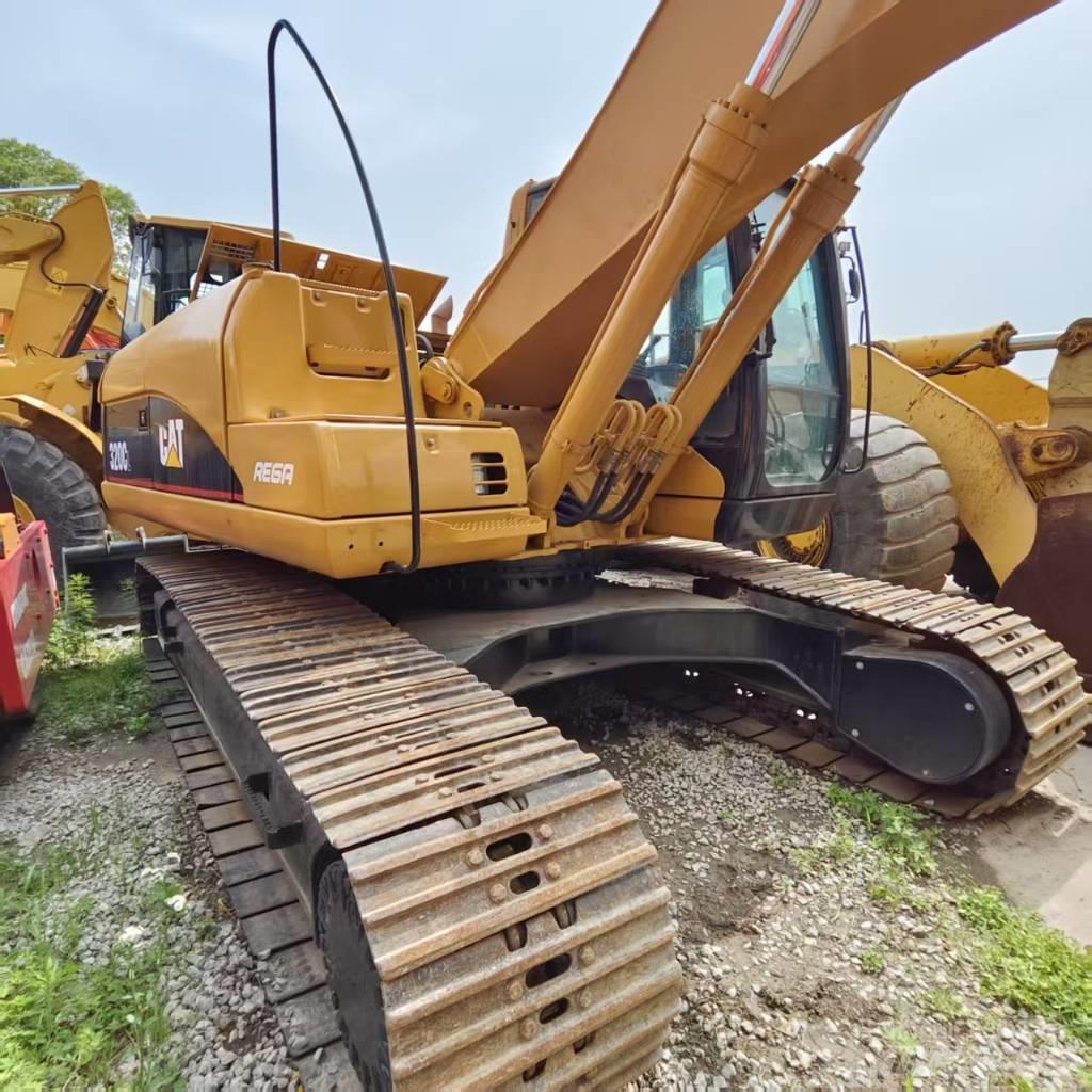 CAT 320 C L Kāpurķēžu ekskavatori