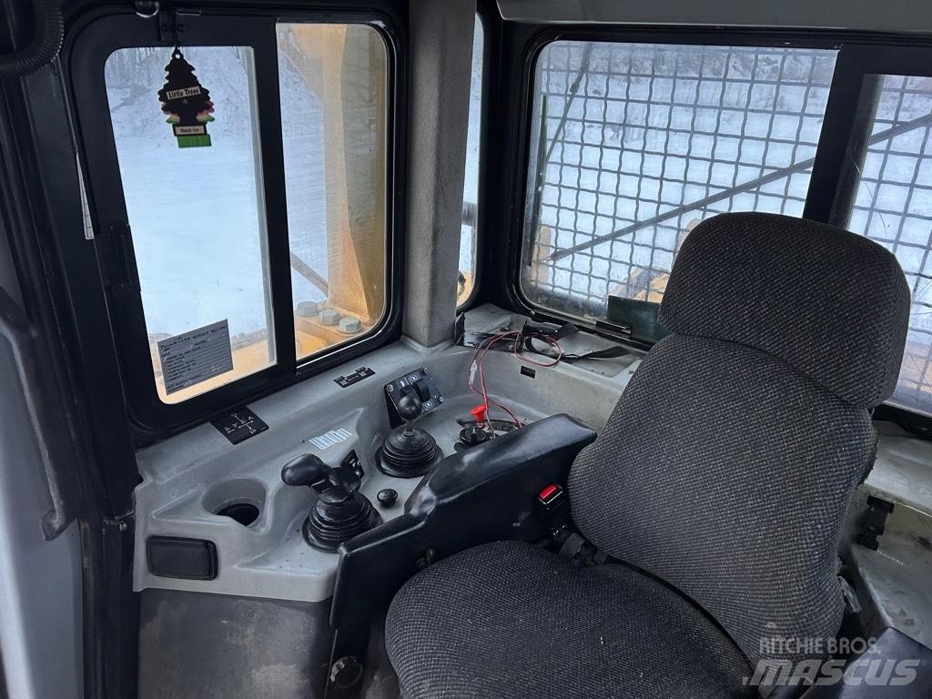 CAT D 8 R Kāpurķēžu buldozeri