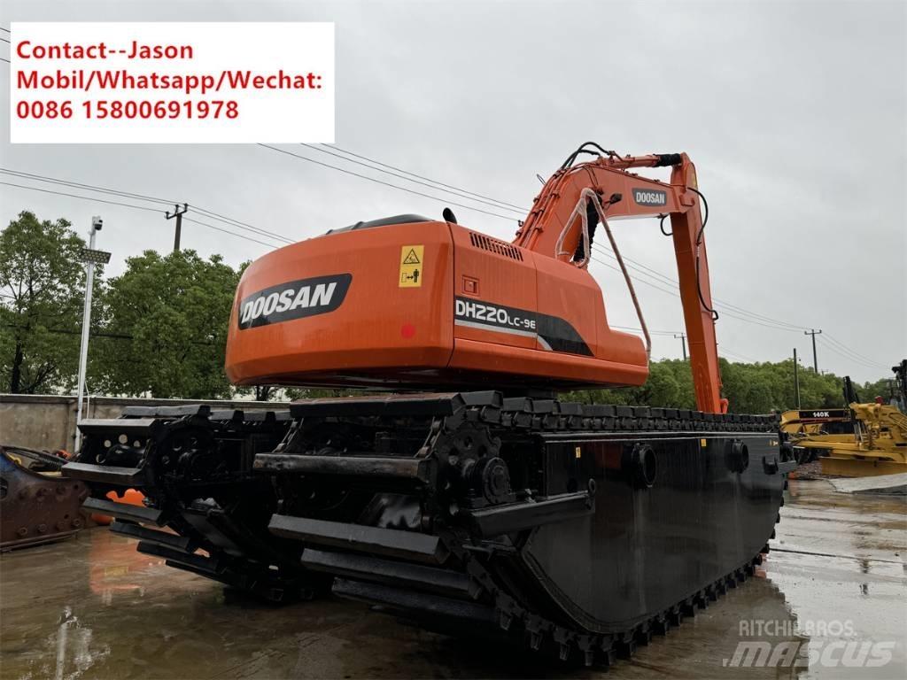 Doosan DH 220 LC-9 E Amfībijas tipa ekskavatori