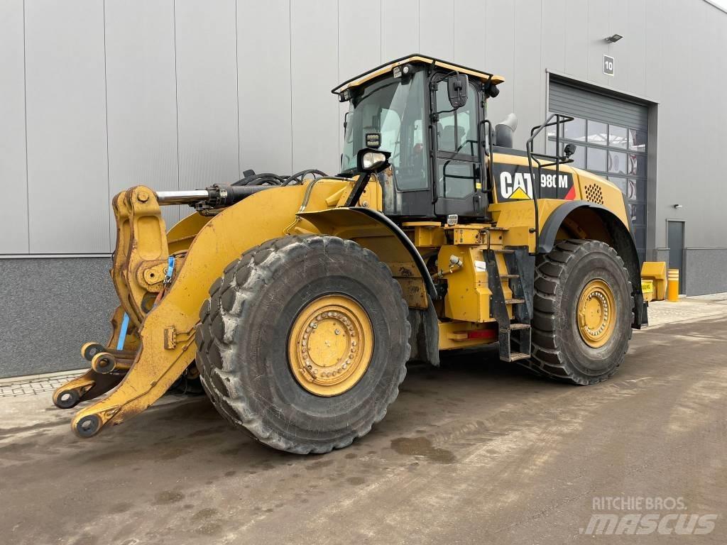 CAT 980 M Iekrāvēji uz riteņiem