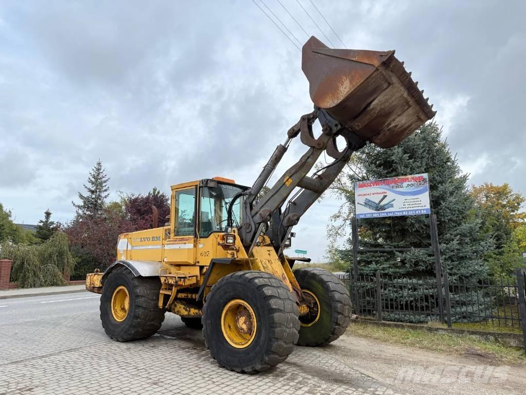 Volvo L 120 Iekrāvēji uz riteņiem