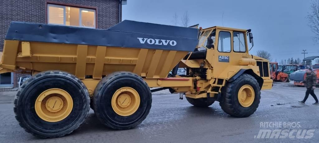 Volvo A 25 C 6x6 Artikulētie pašizgāzēji