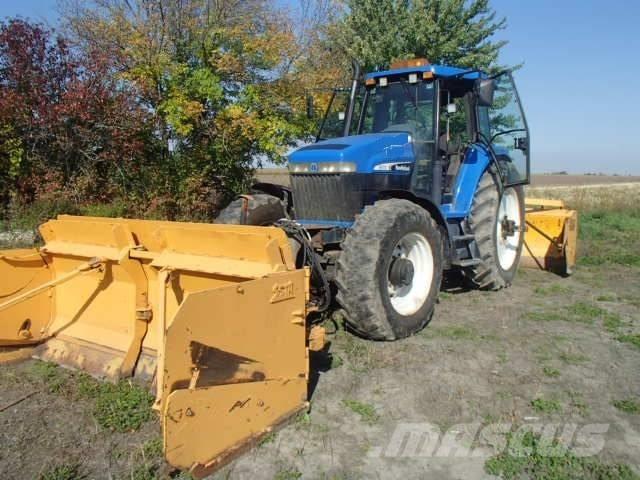 New Holland 8670 Traktori