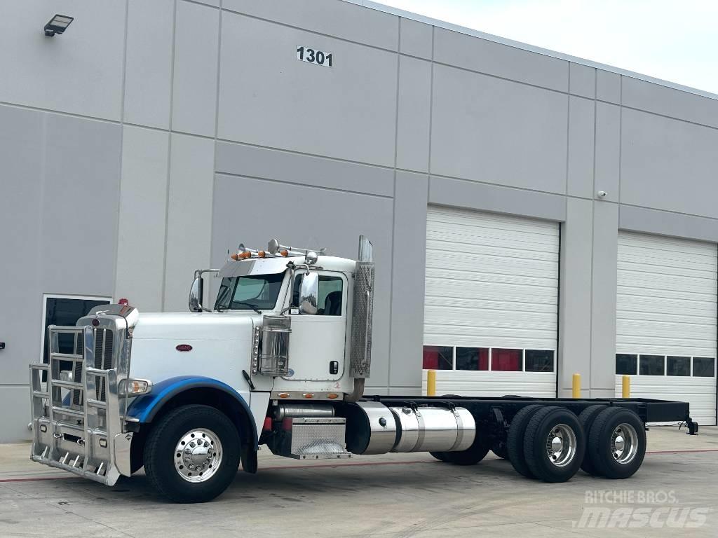 Peterbilt 389 Vilcēji