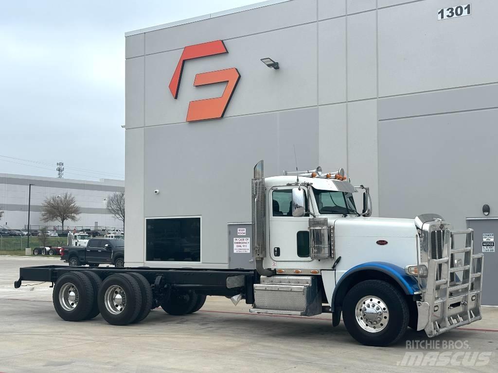 Peterbilt 389 Vilcēji