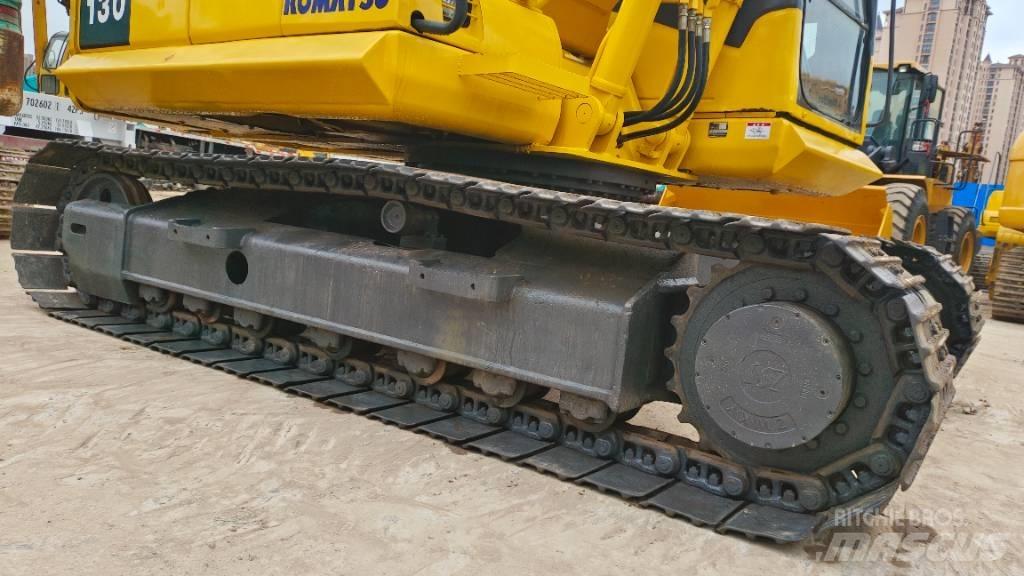 Komatsu PC130-7 Kāpurķēžu ekskavatori