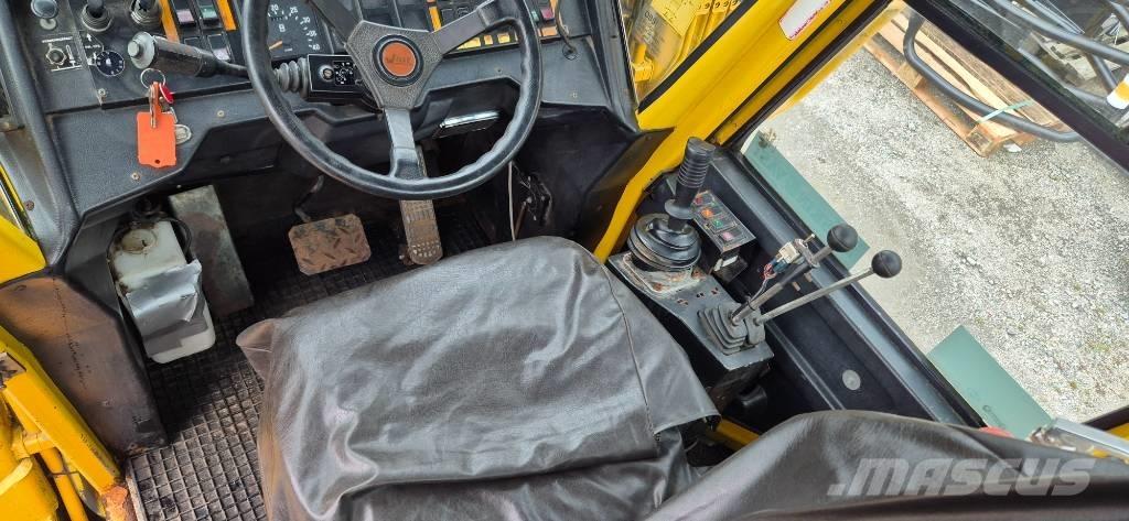 Wille 645 Iekrāvēji uz riteņiem