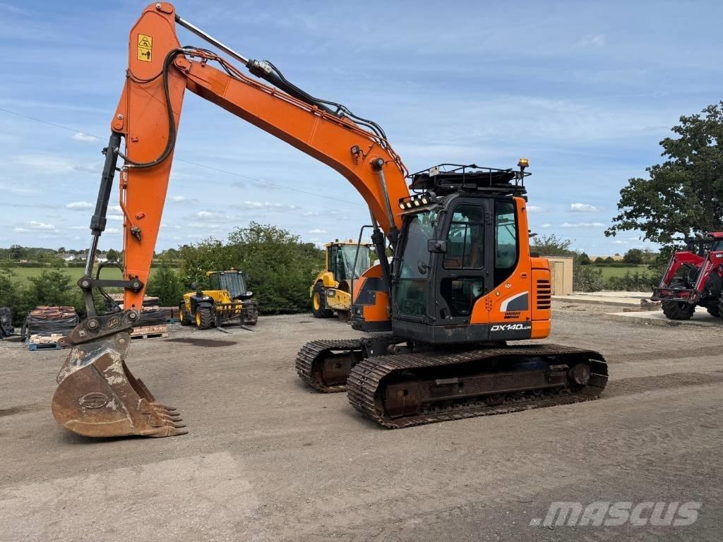 Doosan DX 140 LCR-5 Kāpurķēžu ekskavatori