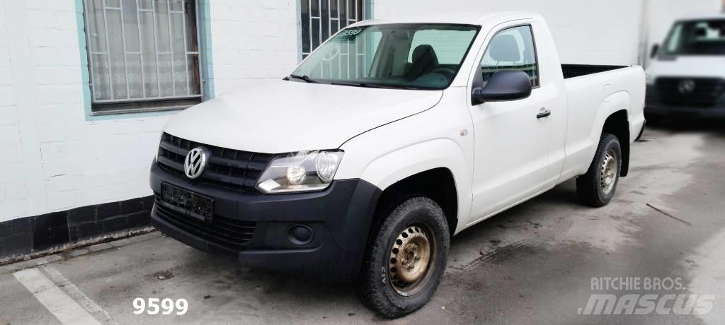 Volkswagen Amarok Vieglais kravas automobilis/izkraušana no sāniem
