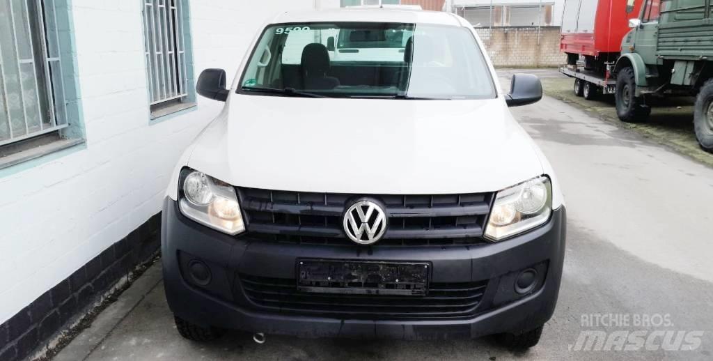 Volkswagen Amarok Vieglais kravas automobilis/izkraušana no sāniem