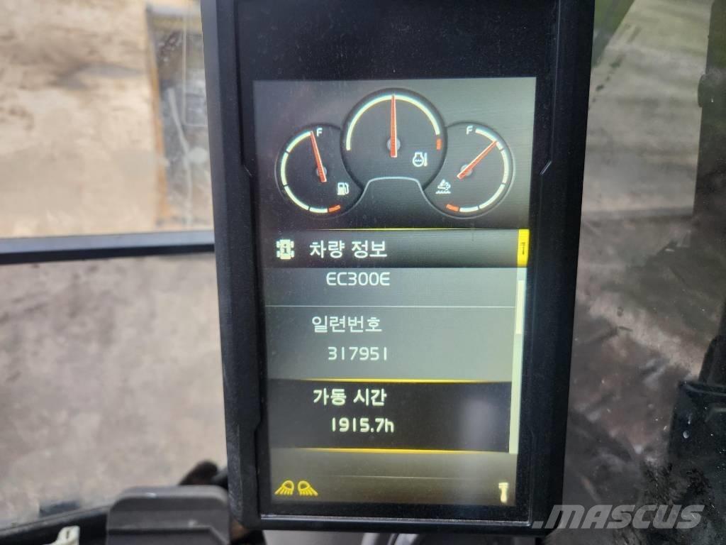 Volvo EC 300 E Kāpurķēžu ekskavatori