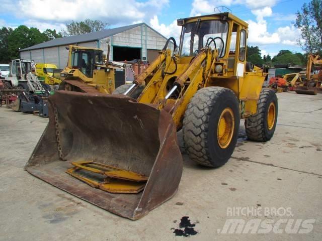 Volvo BM 4400 Iekrāvēji uz riteņiem