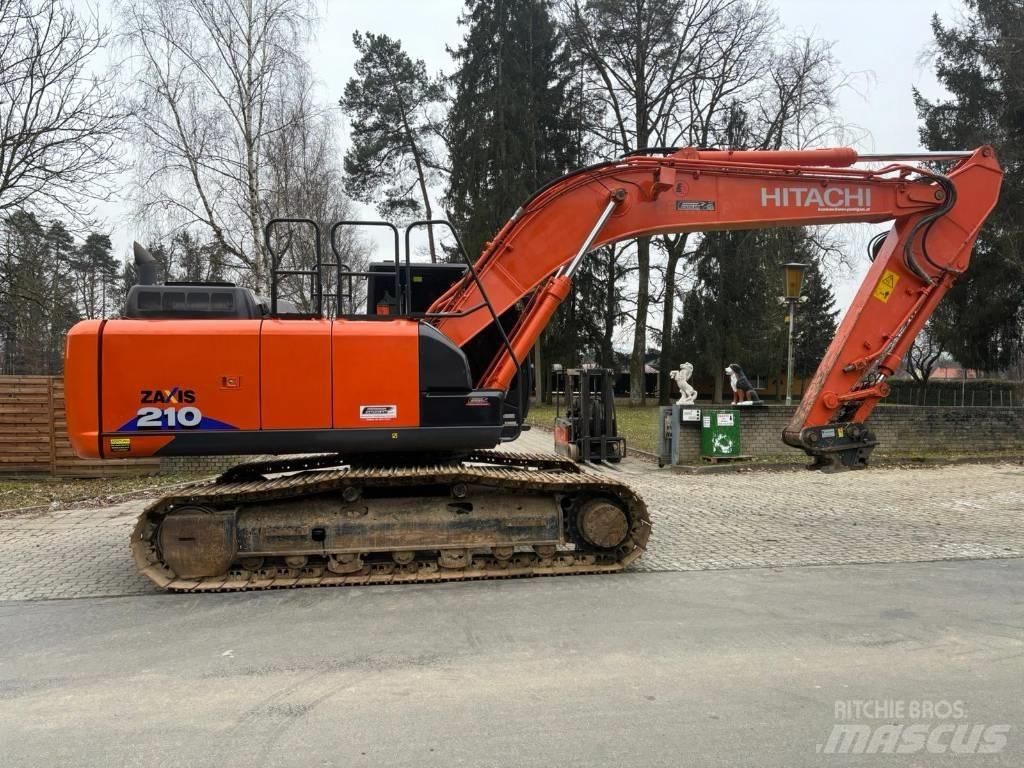 Hitachi ZX 210-6 Kāpurķēžu ekskavatori