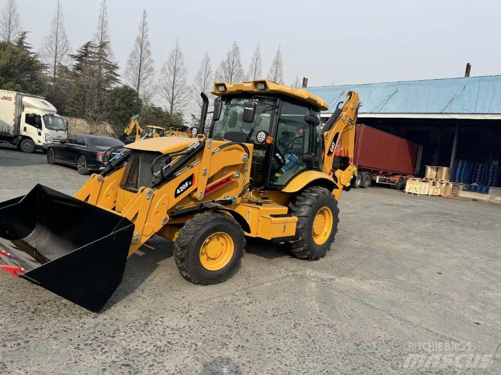 CAT 420 F Ekskavatori-iekrāvēji