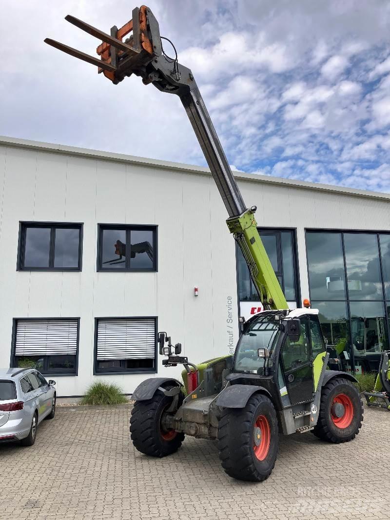 Liebherr T56-7S Teleskopiskie manipulatori