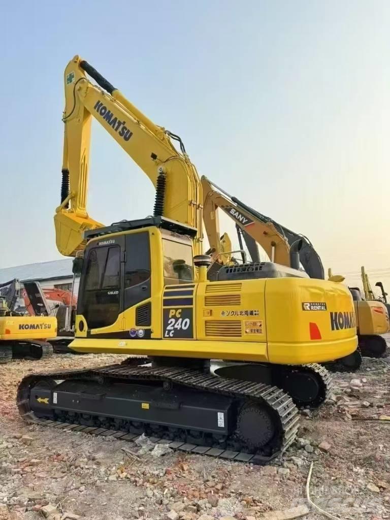 Komatsu PC 240 Kāpurķēžu ekskavatori