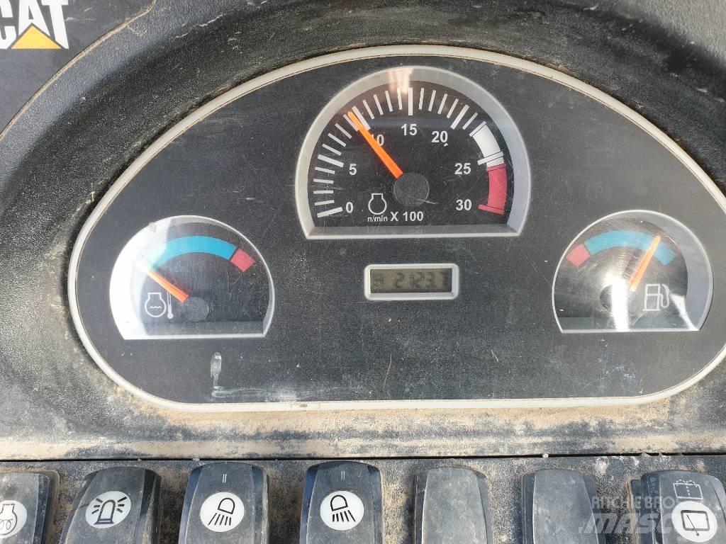 CAT 430E IT Ekskavatori-iekrāvēji
