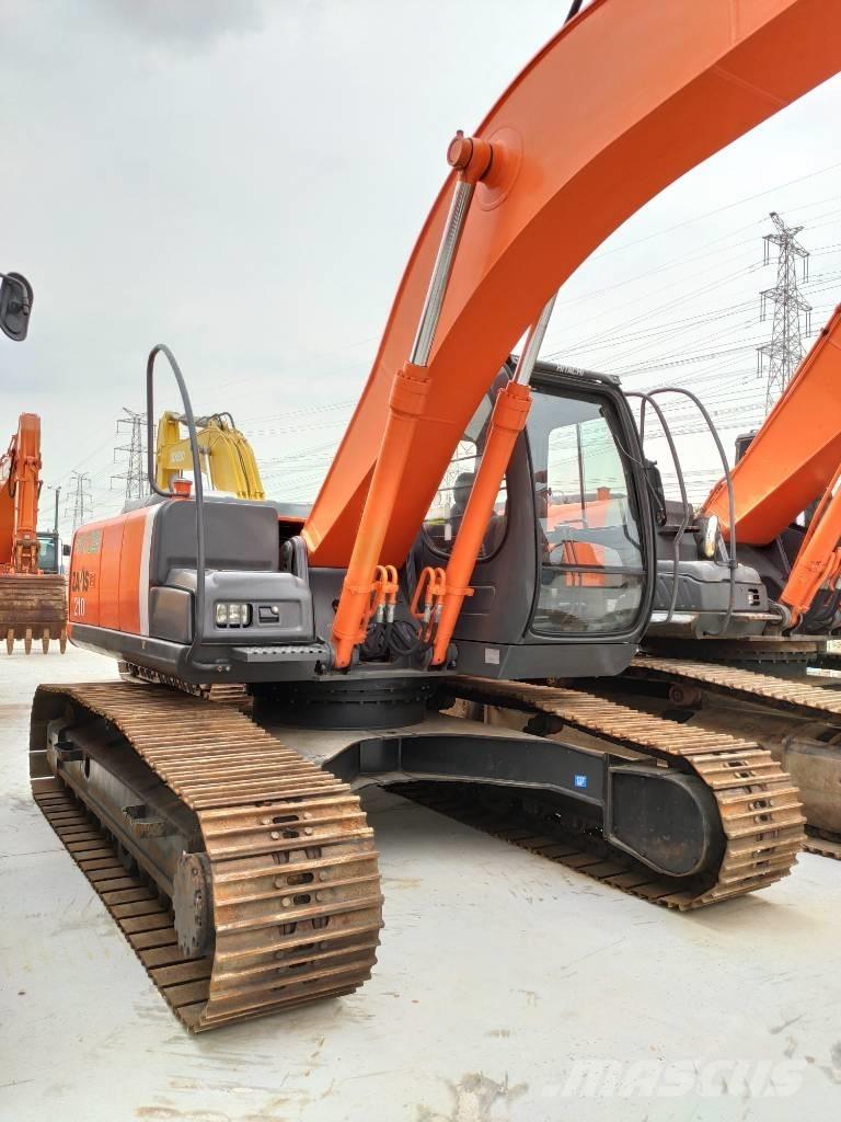 Hitachi ZX 210 H Kāpurķēžu ekskavatori