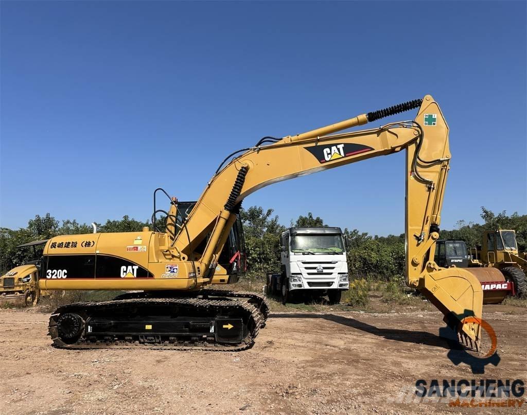 CAT 320 C Kāpurķēžu ekskavatori