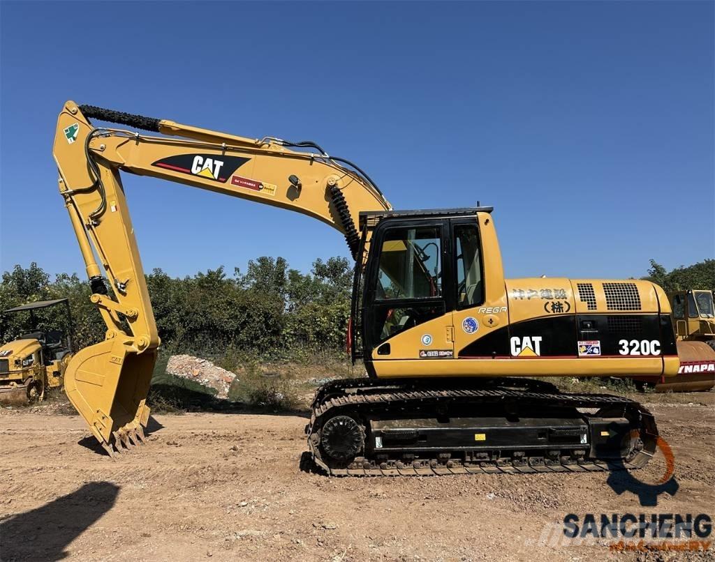 CAT 320 C Kāpurķēžu ekskavatori