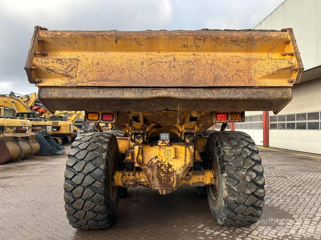 Volvo A 25 D Artikulētie pašizgāzēji