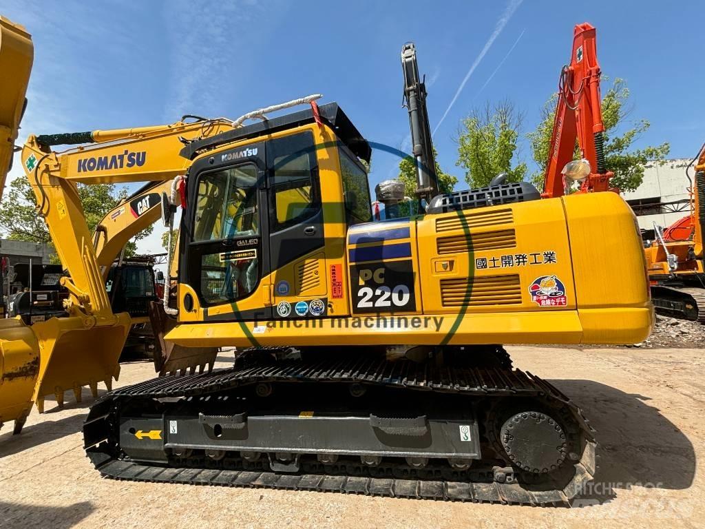 Komatsu PC 220 Kāpurķēžu ekskavatori