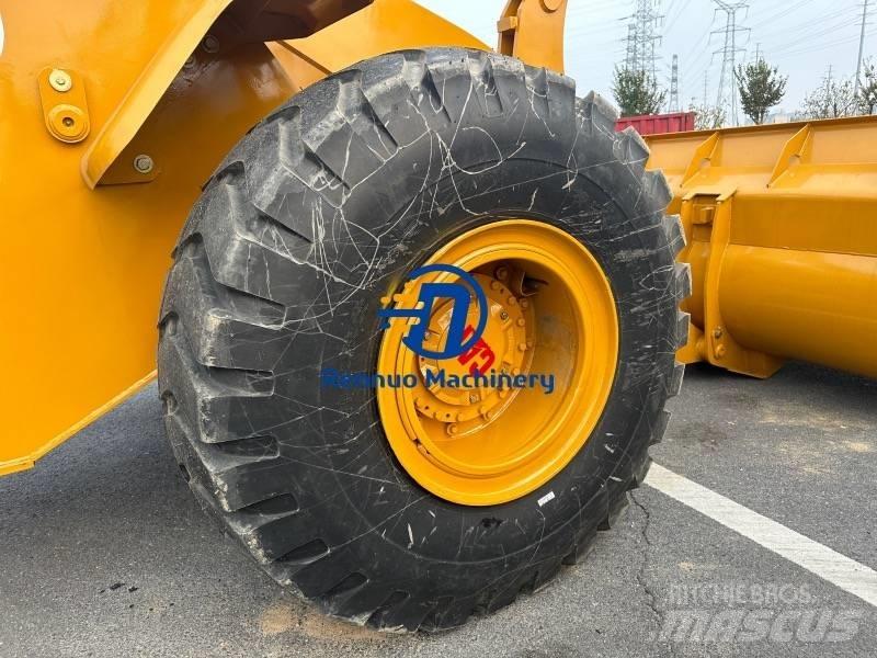 CAT 966H Iekrāvēji uz riteņiem