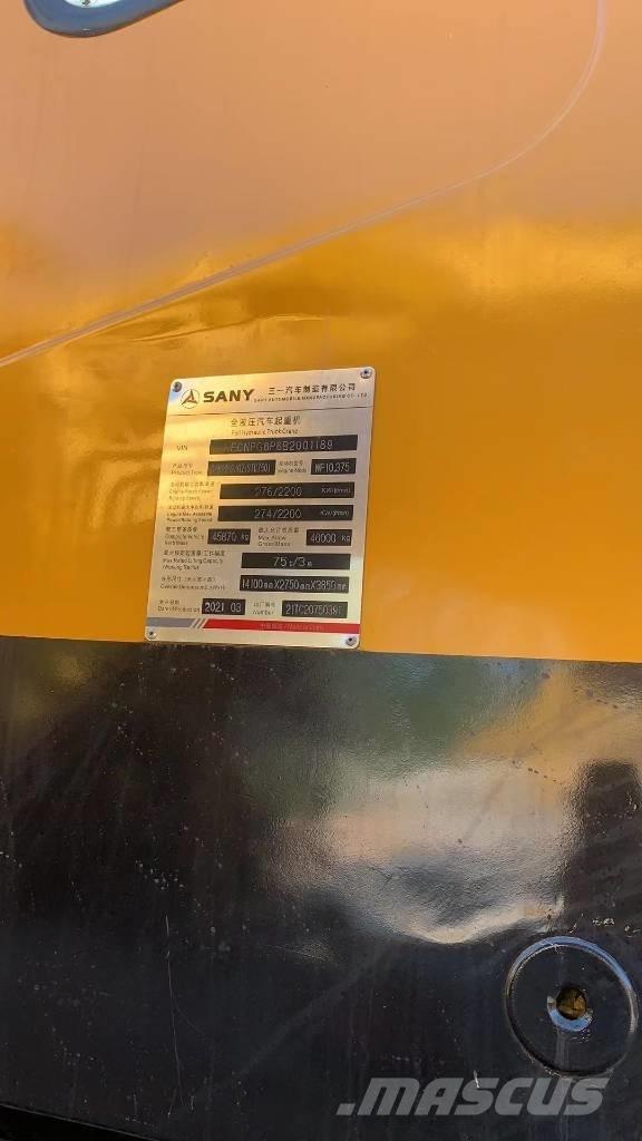 Sany 750s Visurgājēji celtņi