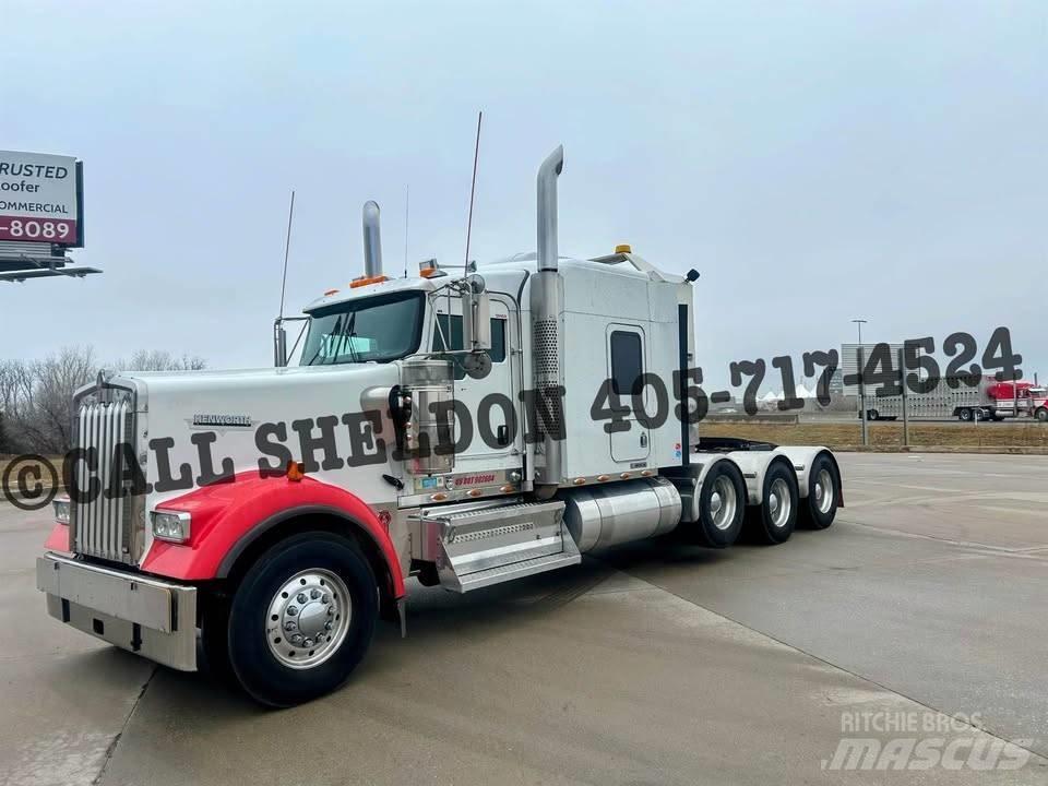 Kenworth W 900 Vilcēji