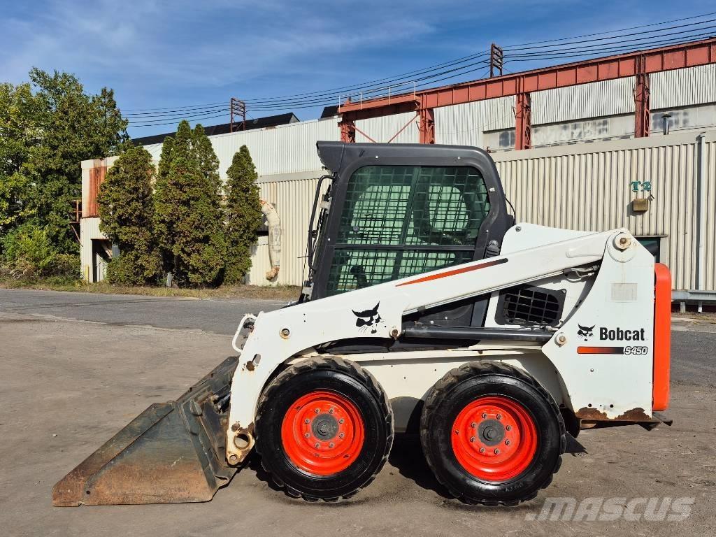 Bobcat S 450 Lietoti riteņu kompaktiekrāvēji