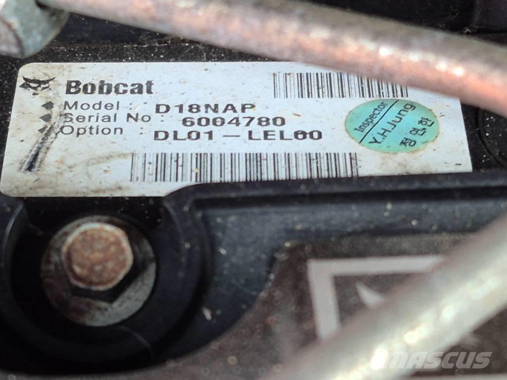 Bobcat S 450 Lietoti riteņu kompaktiekrāvēji