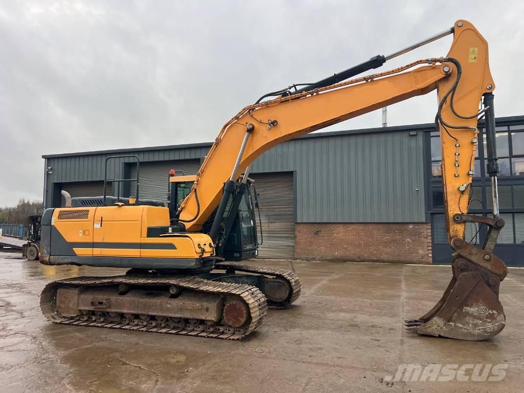 Hyundai HX 220 L Kāpurķēžu ekskavatori