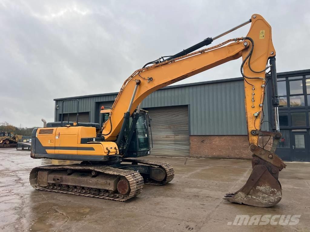 Hyundai HX 220 L Kāpurķēžu ekskavatori