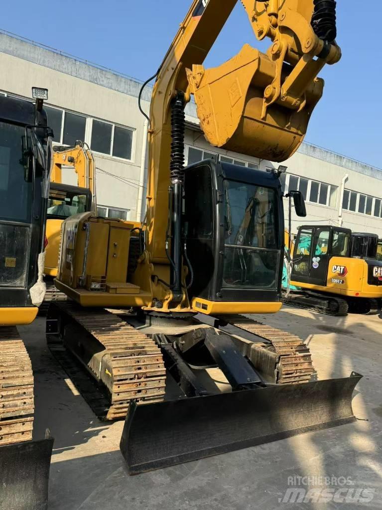CAT 308 E 2 Kāpurķēžu ekskavatori