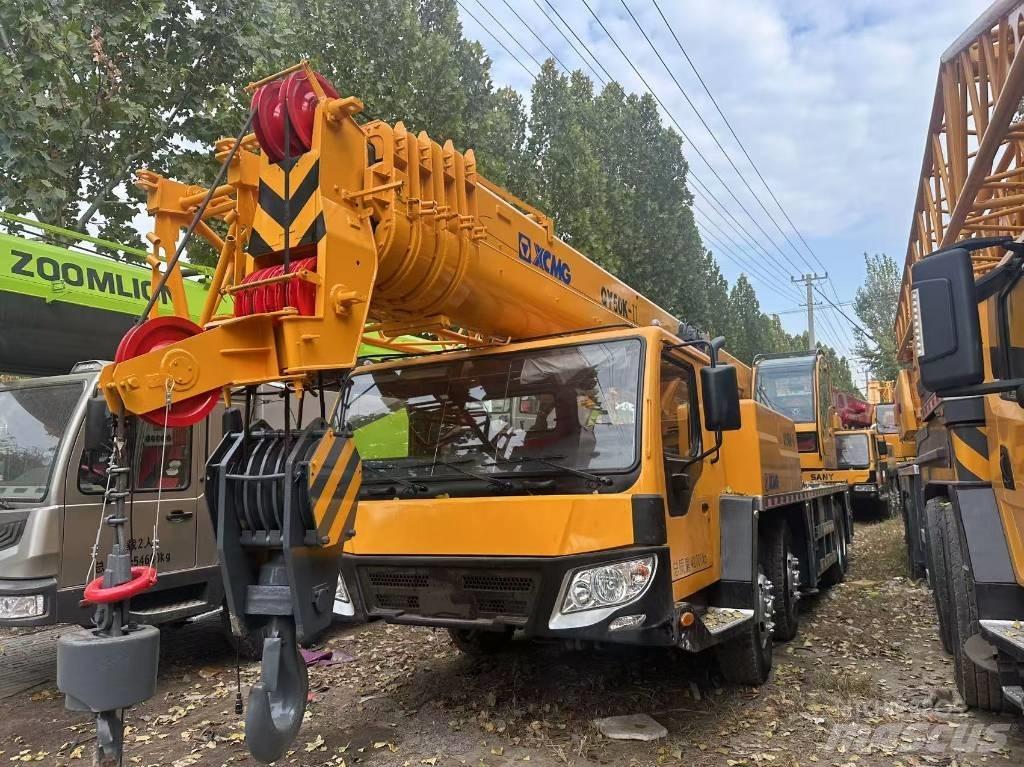 XCMG QY 50 K-II Visurgājēji celtņi