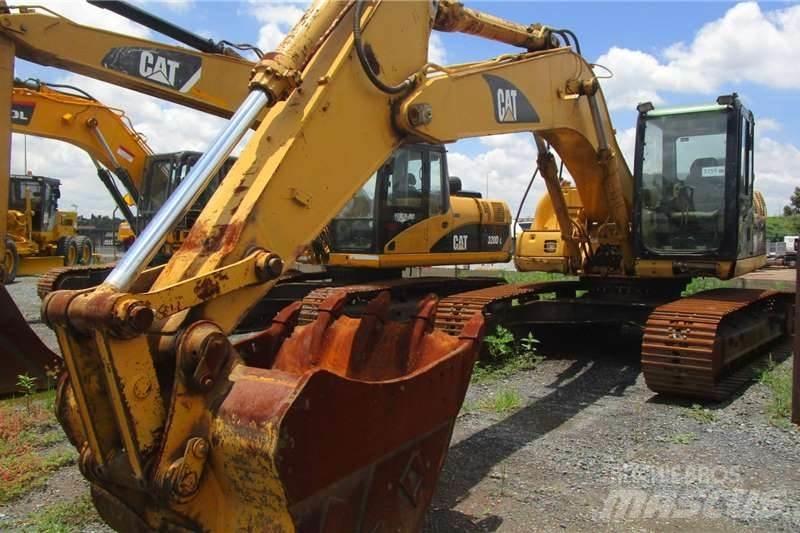 CAT 320C Mini ekskavatori < 7 t