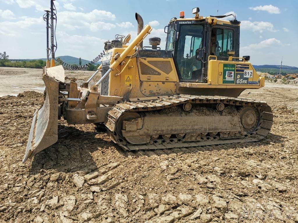 Komatsu D 65 PX-17 Kāpurķēžu buldozeri