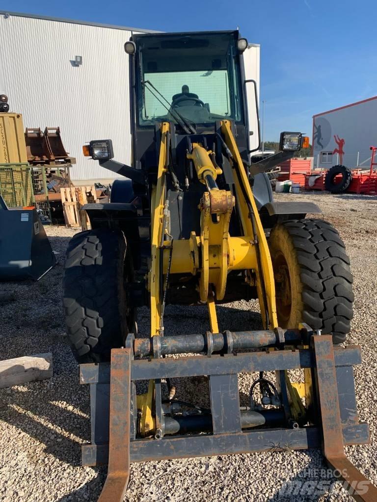 Komatsu WA 90-6 Iekrāvēji uz riteņiem