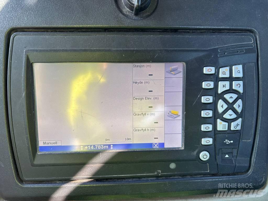  ** SOLD ** CAT D 8 T Kāpurķēžu buldozeri