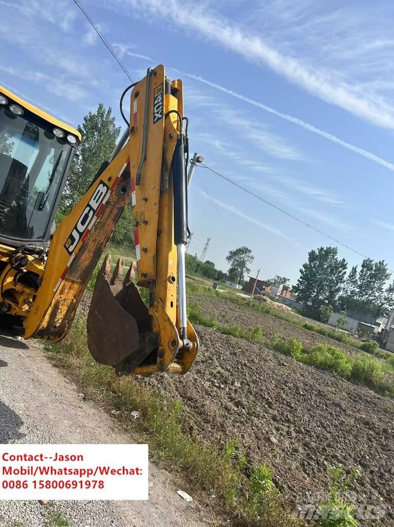 JCB 4 CX Eco Ekskavatori-iekrāvēji