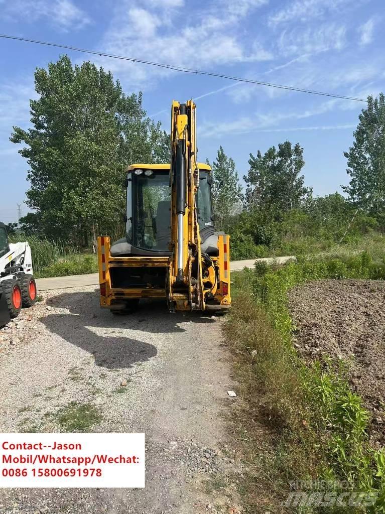 JCB 4 CX Eco Ekskavatori-iekrāvēji